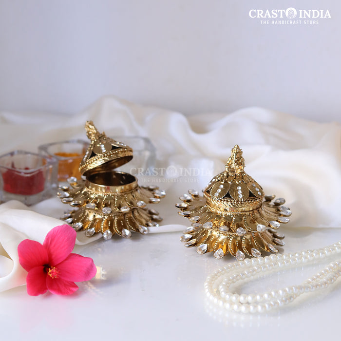 CRASTO INDIA HANDCRAFTED 2-OPEN PETAL STAND WITH GANPATI ON LID SINDOOR DABBI (1 PC)