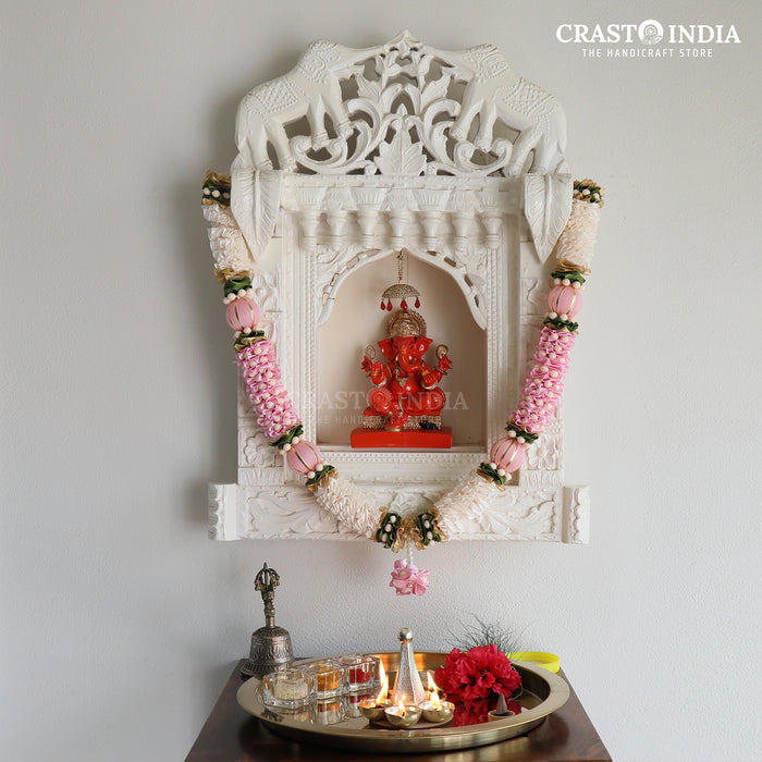 CRASTO INDIA HANDCRAFTED RIBBON GARLAND WITH CHAKRI, THREADED BALL