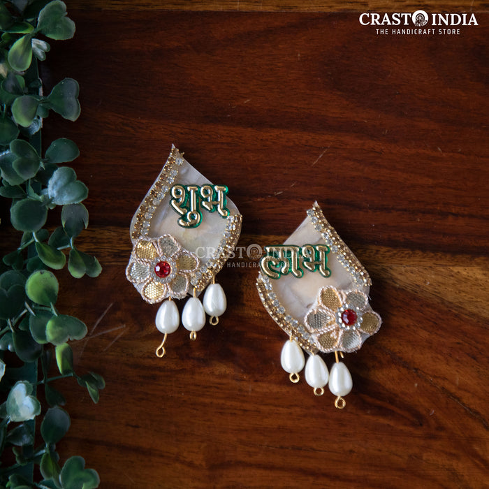 CRASTO INDIA HANDCRAFTED FESTIVE DROP SHAPE WITH FLOWER SHUBH LABH (1 PAIR)