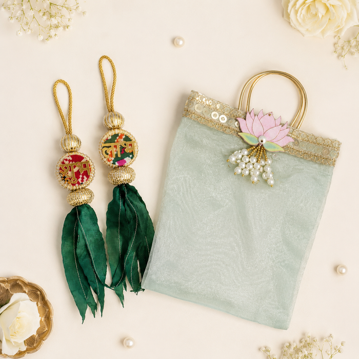 CRASTO INDIA HANDCRAFTED FESTIVE SHUBH LABH-GIFT BAG COMBO (PACK OF 5)