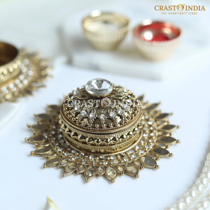 PACK OF 2 PCS - CRASTO INDIA HANDCRAFTED COIN BOX/SINDOOR BOX FLOWER DABBI WITHOUT HINGE IN ANTIQUE GOLD FINISH