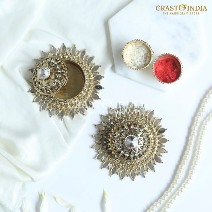PACK OF 2 PCS - CRASTO INDIA HANDCRAFTED COIN BOX/SINDOOR BOX FLOWER DABBI WITHOUT HINGE IN ANTIQUE GOLD FINISH