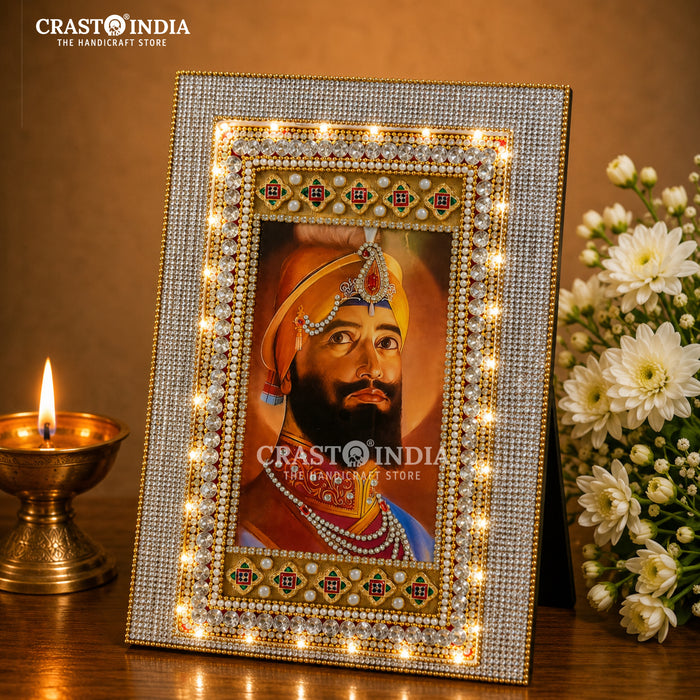 CRASTO INDIA HANDCRAFTED GURU NANAK DEV JI LED FRAME/RANGOLI