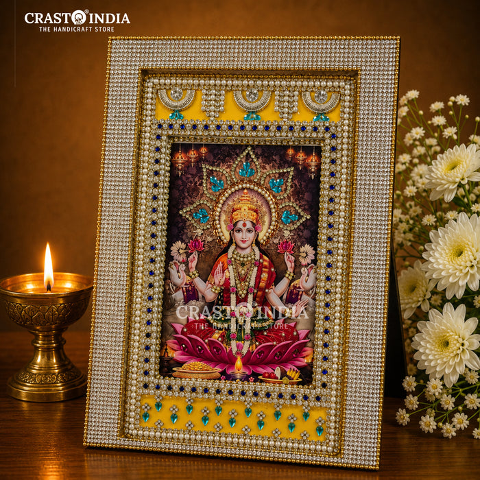 CRASTO INDIA HANDCRAFTED GODDESS LAKSHMI LED FRAME/RANGOLI