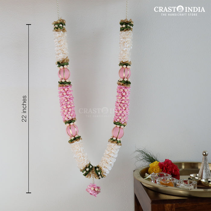 CRASTO INDIA HANDCRAFTED RIBBON GARLAND WITH CHAKRI, THREADED BALL