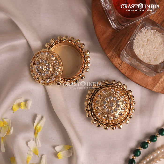 PACK OF 6 PCS - CRASTO INDIA HANDCRAFTED ROUND GHUNGROO JEWELLERY BOX WITH SPIRAL BALL CHAIN WITH STONES WITHOUT HINGE.