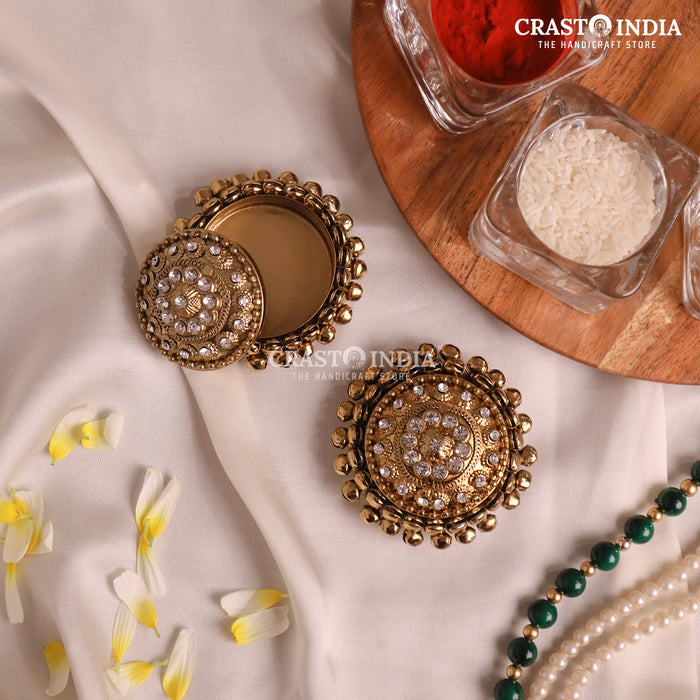 PACK OF 6 PCS - CRASTO INDIA HANDCRAFTED ROUND GHUNGROO JEWELLERY BOX WITH SPIRAL BALL CHAIN WITH STONES WITHOUT HINGE.